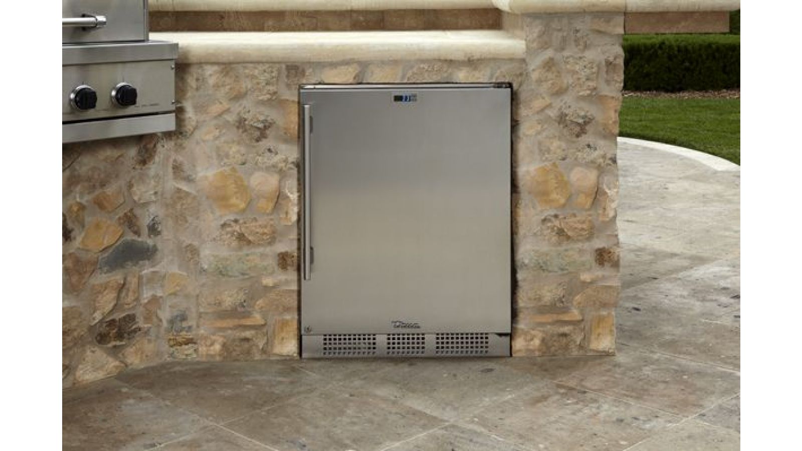 True Refrigerator Solid Door Stainless